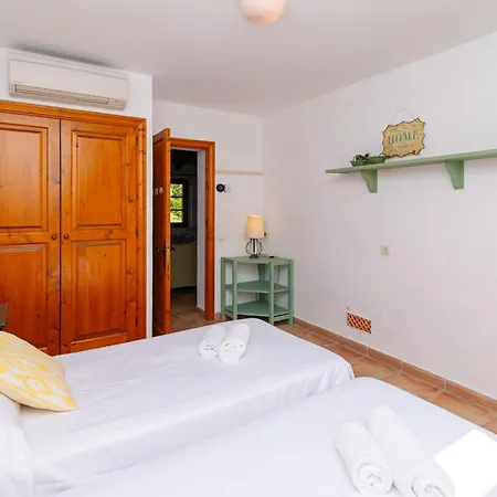 Holiday home Tina Pollenca